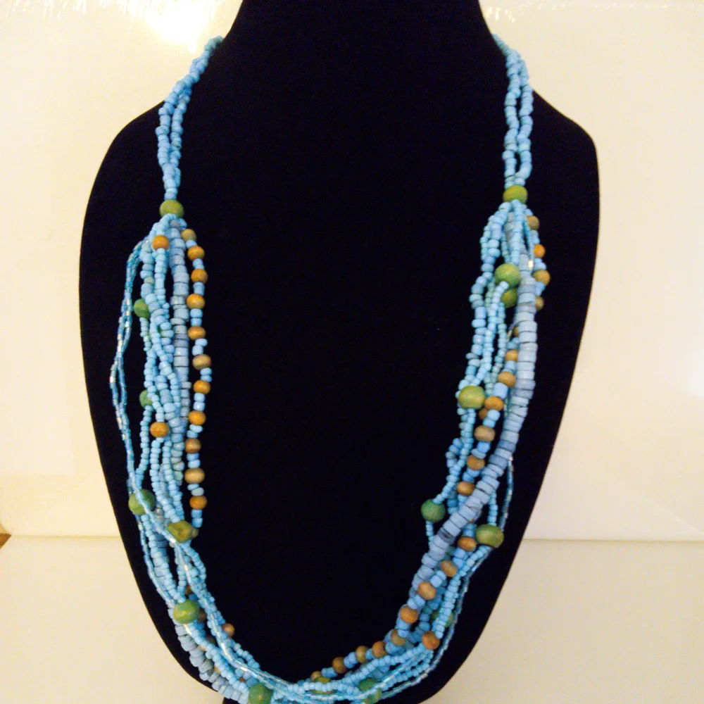 Elegant Blue and Tan Beaded Necklace